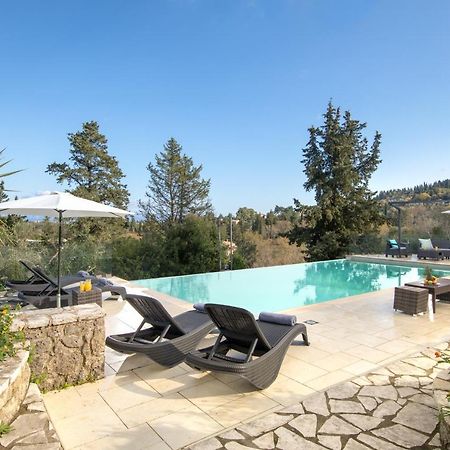 Gazátika Villa Iremia By Rodostamo Collection מראה חיצוני תמונה