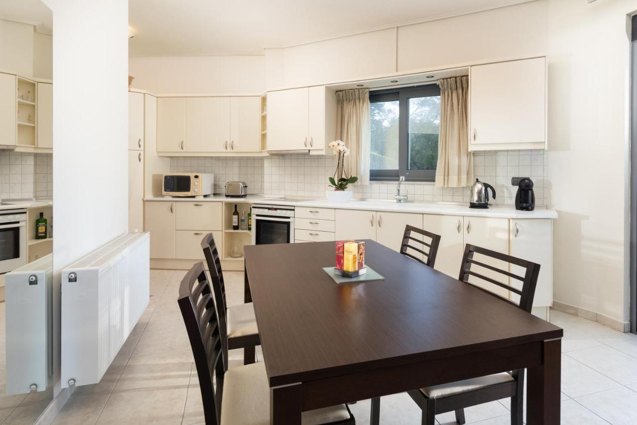 Gazátika Villa Iremia By Rodostamo Collection מראה חיצוני תמונה